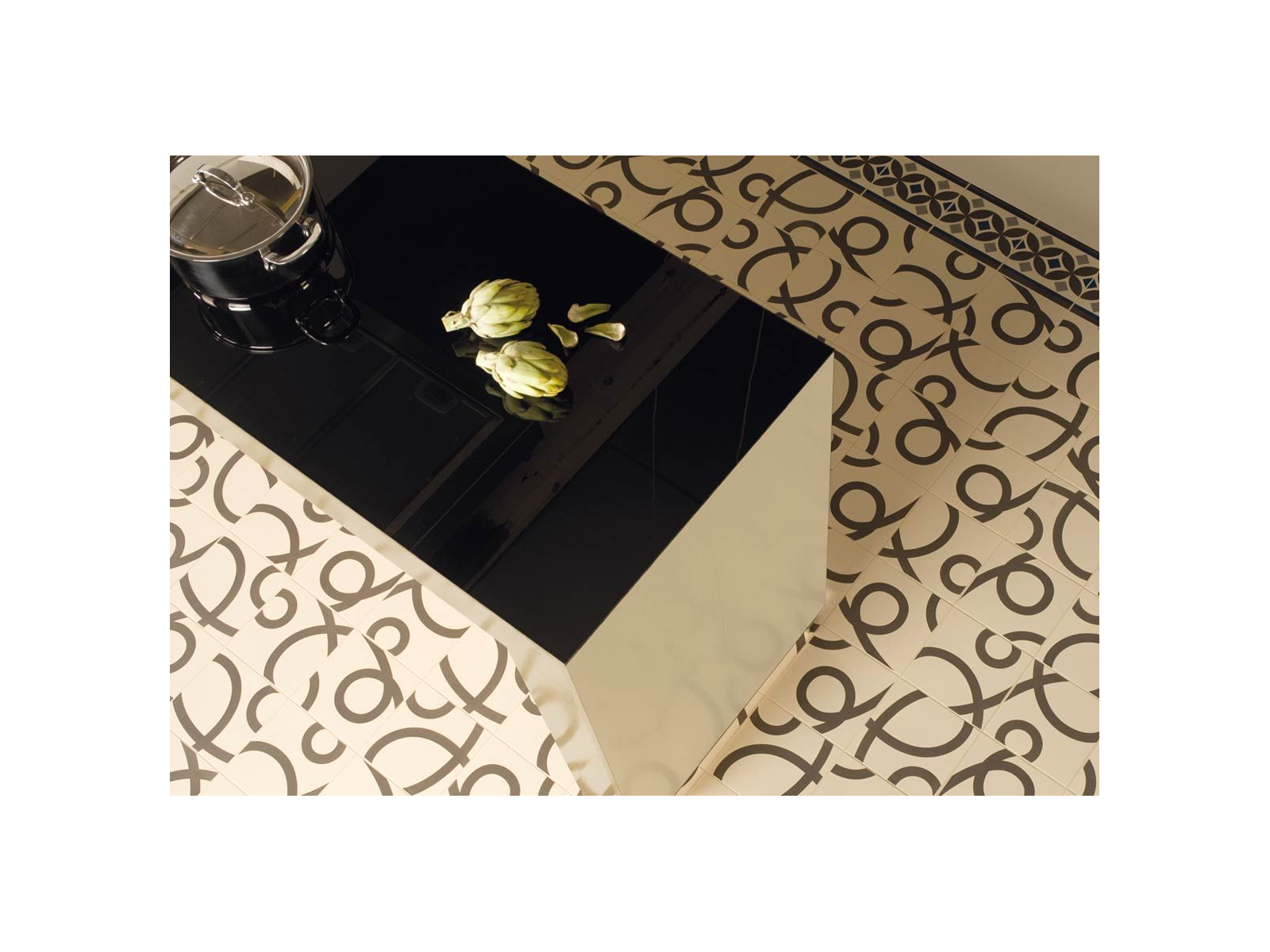 1900 Celeste 20x20