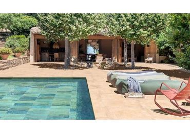 Cuore Pool