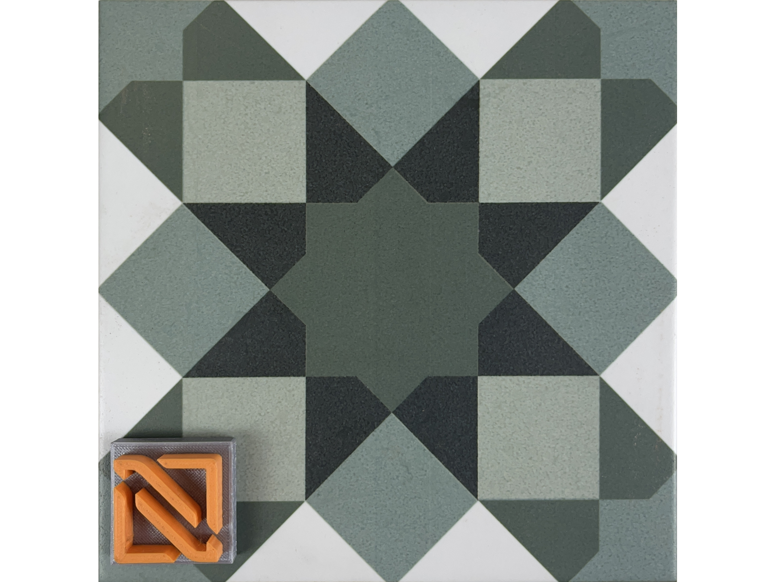 Hydra Green 20X20