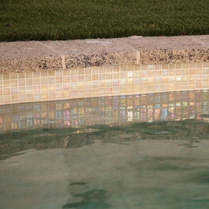 Iridescent Arena 2,5 31,2X49,5