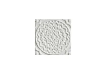 Relieve Mandala Cosmos Ash Gray 15 X 15