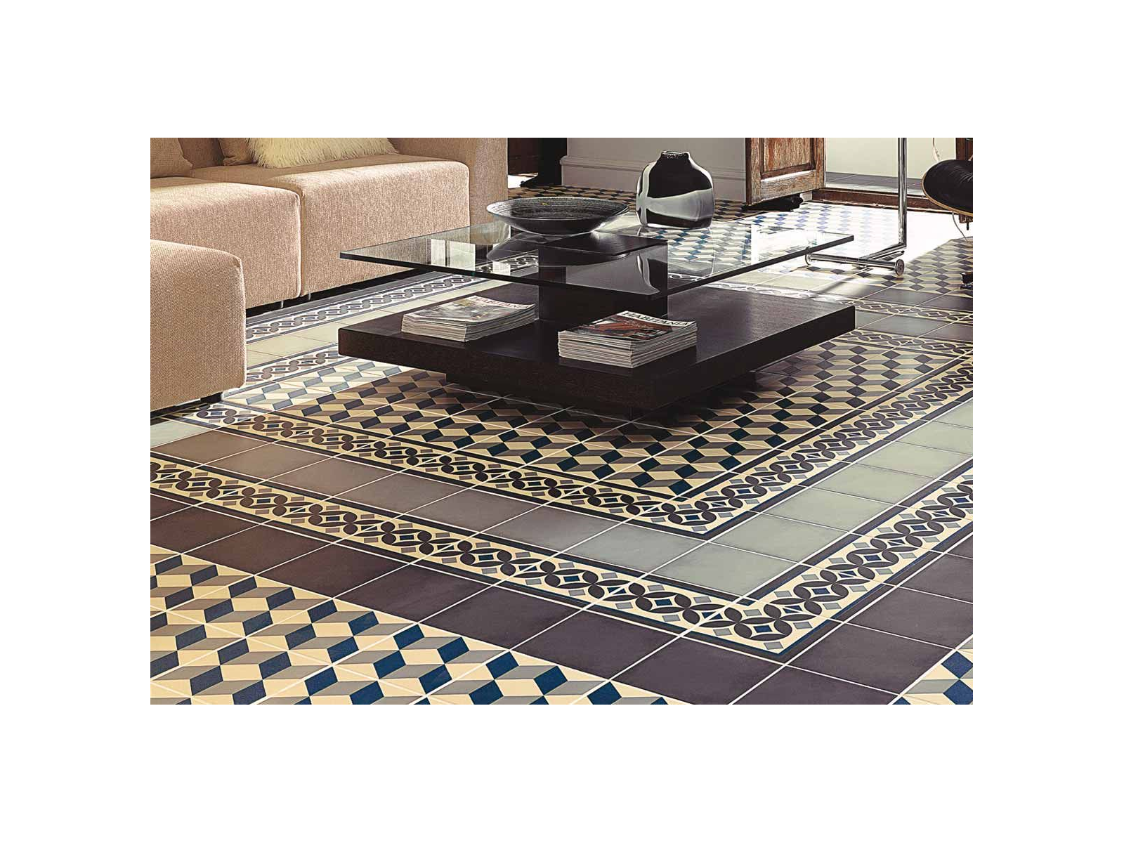 Roura-3 Beige 20x20