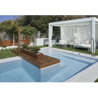 Serena Pool