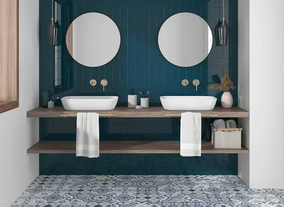 Koupelna barevné retro Mayolica